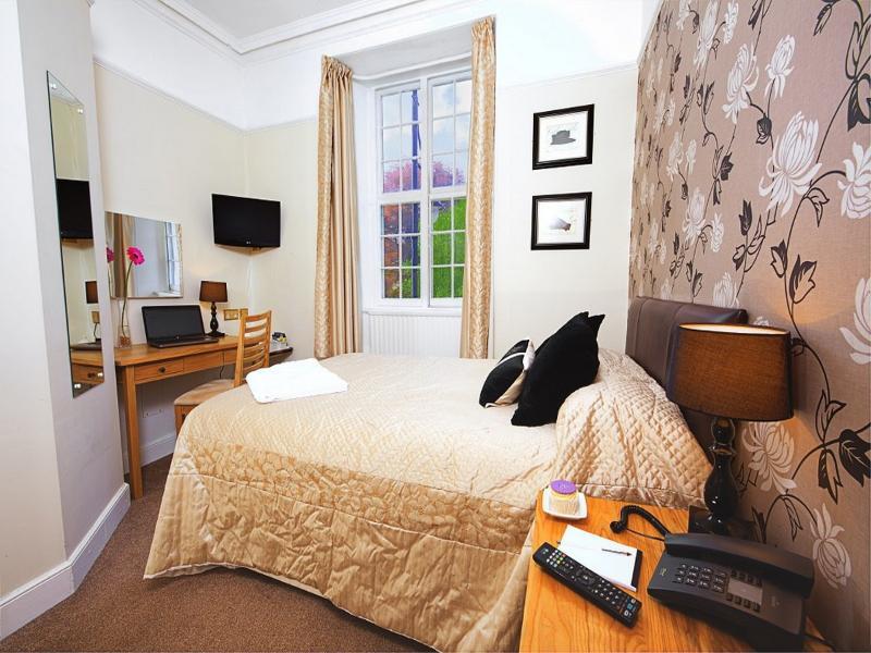 Bedford Hotel 태비스톡 외부 사진