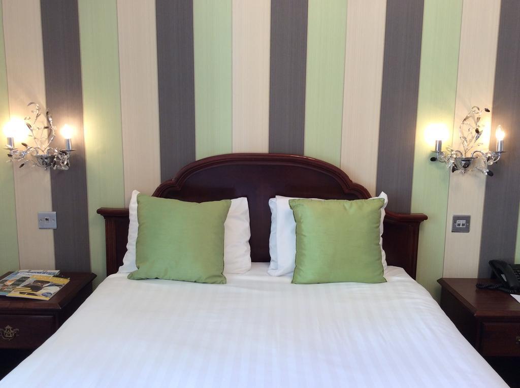 Bedford Hotel 태비스톡 외부 사진
