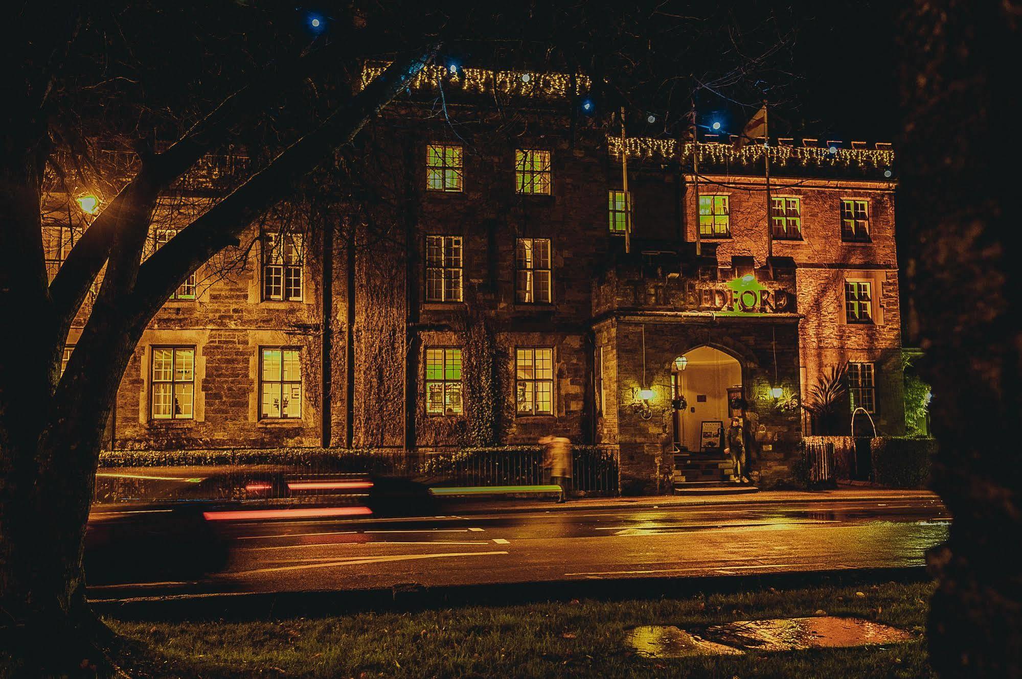 Bedford Hotel 태비스톡 외부 사진